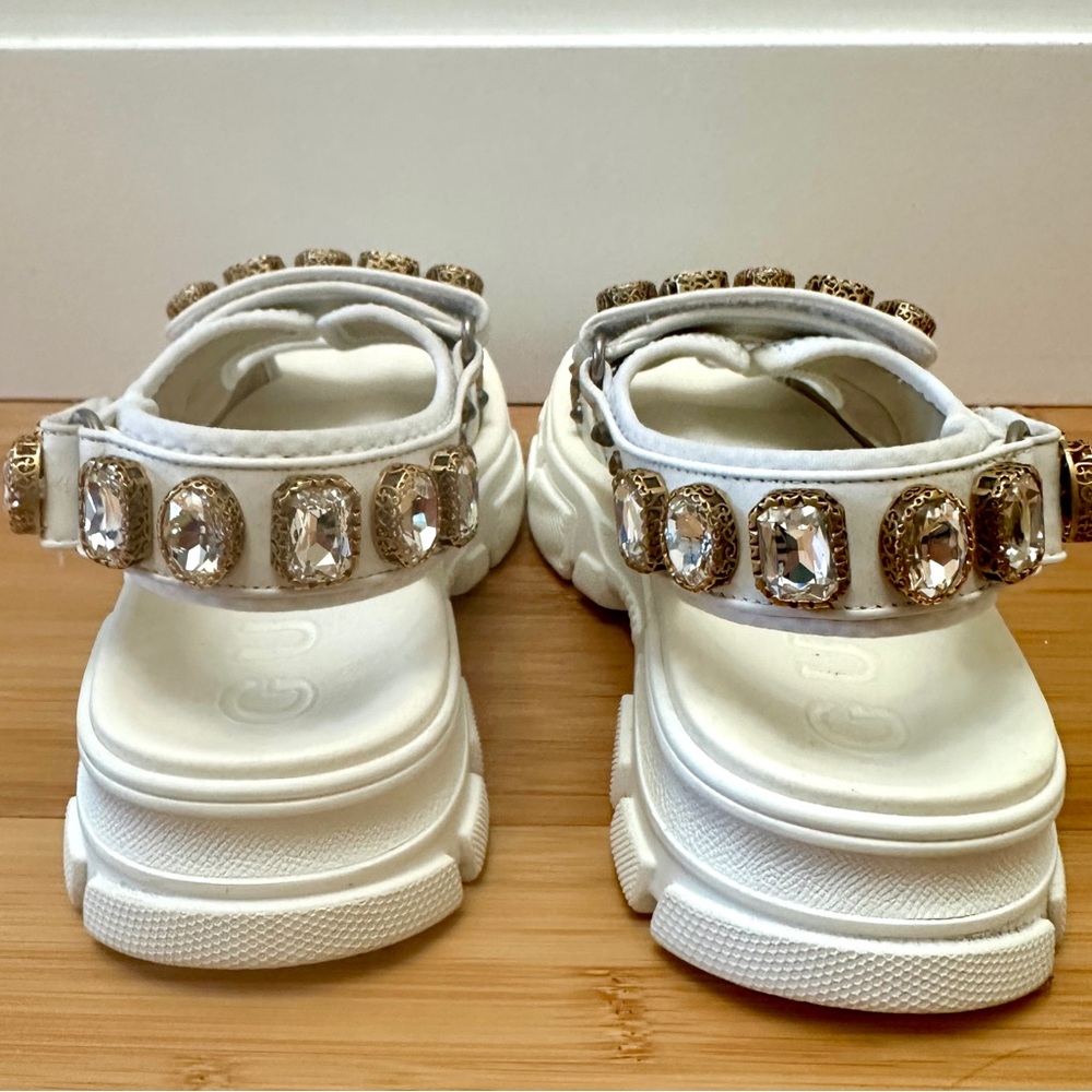 Gucci Crystal Embellished Aguru Sandals - Picture 4 of 6